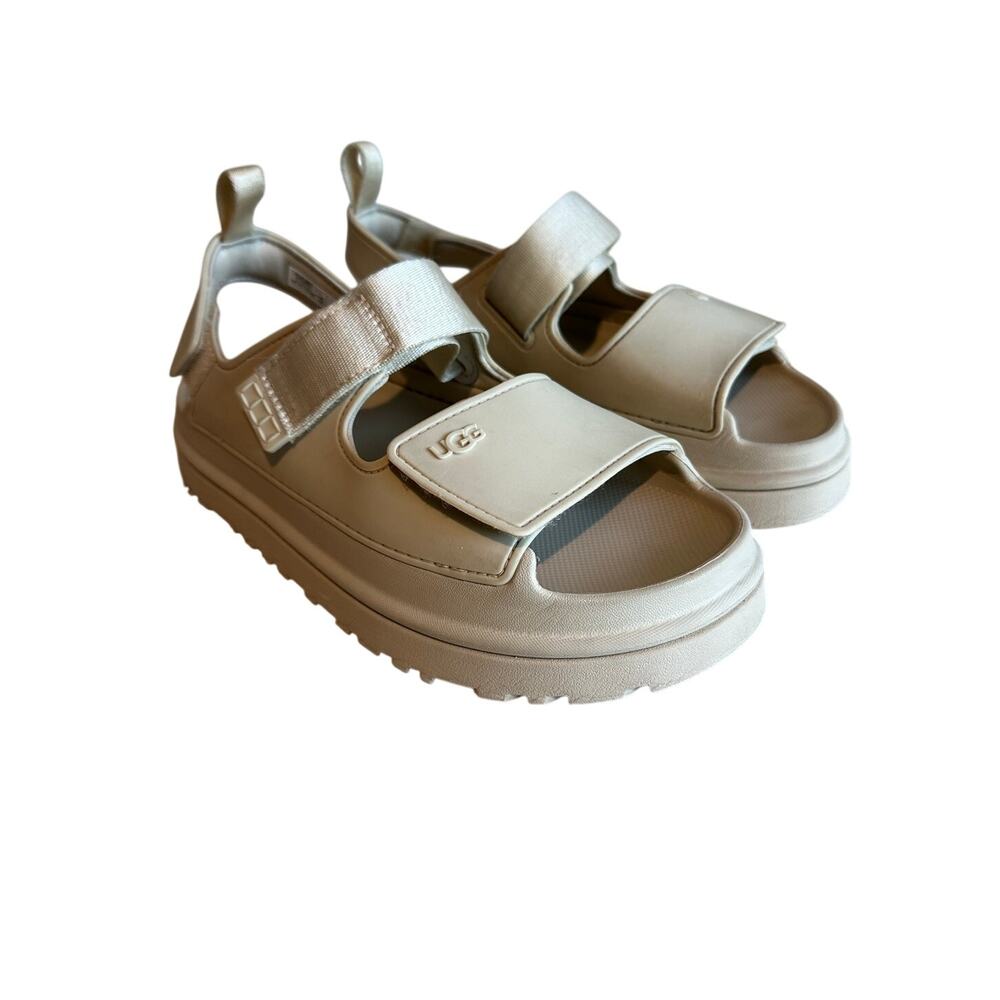 UGG Big Kid Goldenglow Platform Sandal Sea Salt 5